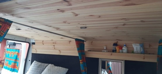                         Peugeot Boxer z 2001 r. CamperVan - zdjęcie 14
                        