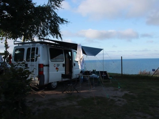                         Peugeot Boxer z 2001 r. CamperVan - zdjęcie 8
                        