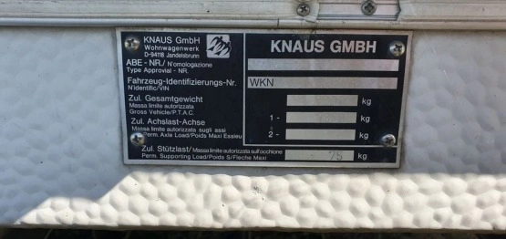                         Przyczepa Knaus SUDWIND 6504 z przedsionkiem - 1994 r. DMC 1300 kg - zdjęcie 14
                        