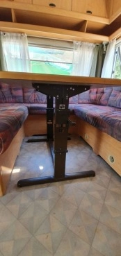                         Przyczepa Knaus SUDWIND 6504 z przedsionkiem - 1994 r. DMC 1300 kg - zdjęcie 26
                        