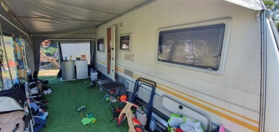                         Przyczepa Knaus SUDWIND 6504 z przedsionkiem - 1994 r. DMC 1300 kg - zdjęcie 3
                        