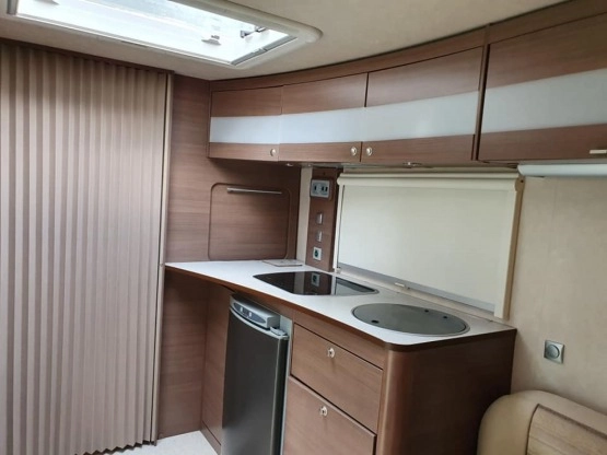                         Adria Adiva 512UP - zdjęcie 3
                        