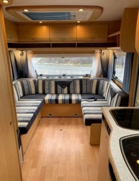                         Przyczepa Dethleffs Camper 510 - zdjęcie 7
                        