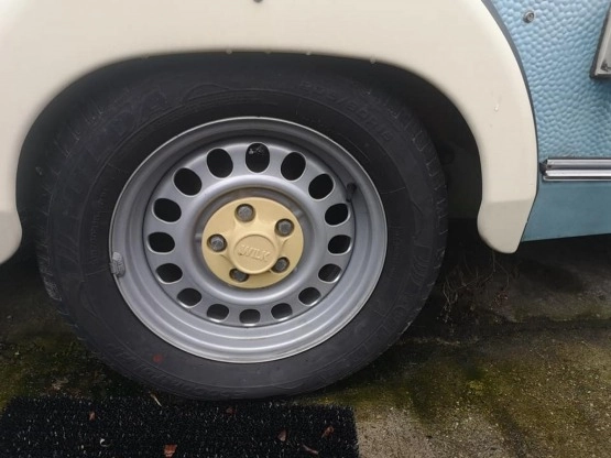                         Wilk de Luxe 1996 - zdjęcie 4
                        