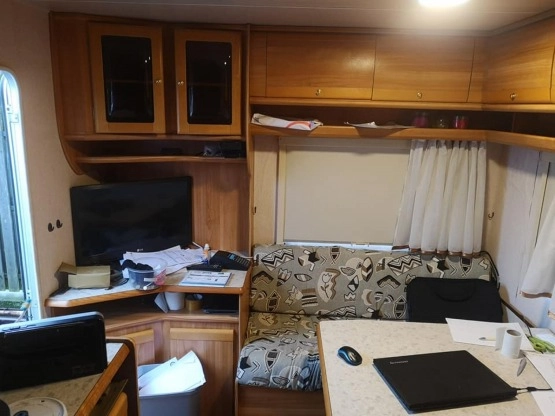                         Wilk de Luxe 1996 - zdjęcie 9
                        