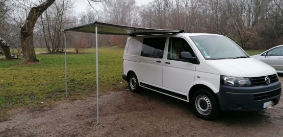                         Volkswagen T5 2011 rok - zdjęcie 16
                        