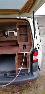                         Volkswagen T5 2011 rok - zdjęcie 18
                        