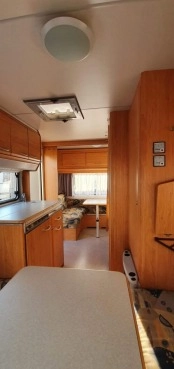                         Knaus 400 2000 r. - zdjęcie 26
                        