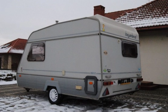                         Beyerland 350/2, rok 1989 - zdjęcie 4
                        