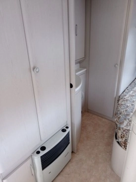                         Hobby Excellent 495 z 1997 r. - zdjęcie 15
                        