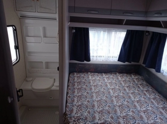                         Hobby Excellent 495 z 1997 r. - zdjęcie 8
                        