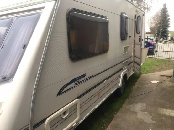                         Przyczepa Swift Sterling Sheraton z 2000 r. - zdjęcie 4
                        