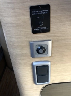                         Doinwestowany Kamper Fiat Ducato 3.0 diesel - zdjęcie 14
                        