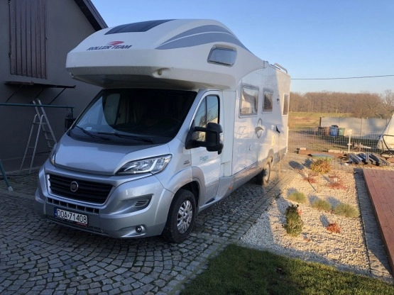                         Doinwestowany Kamper Fiat Ducato 3.0 diesel - zdjęcie 1
                        