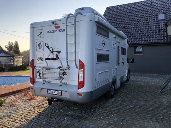                         Doinwestowany Kamper Fiat Ducato 3.0 diesel - zdjęcie 4
                        