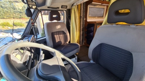                         FIAT DUCATO KAMPER 2.5 TD HYMER CAMP-57 Camper idealny solary tempomat - zdjęcie 16
                        