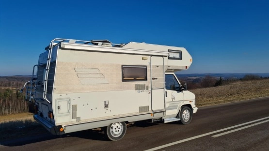                         FIAT DUCATO KAMPER 2.5 TD HYMER CAMP-57 Camper idealny solary tempomat - zdjęcie 2
                        