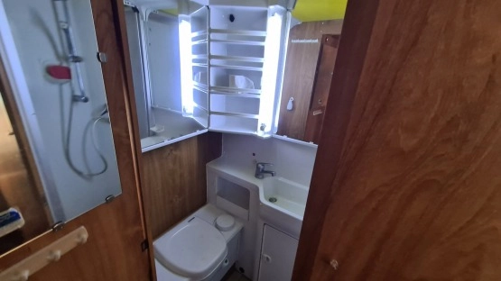                         FIAT DUCATO KAMPER 2.5 TD HYMER CAMP-57 Camper idealny solary tempomat - zdjęcie 7
                        