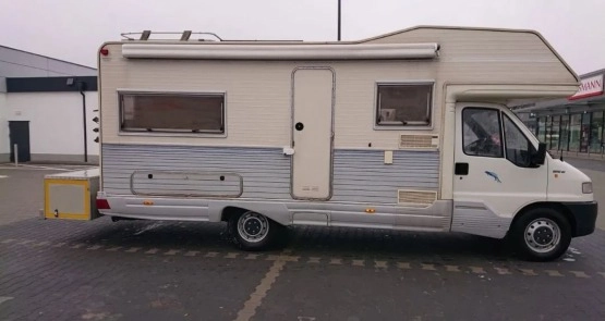                         Kamper Fiat Ducato z 1997 r. - zdjęcie 12
                        