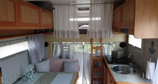                         Kamper Fiat Ducato z 1997 r. - zdjęcie 4
                        