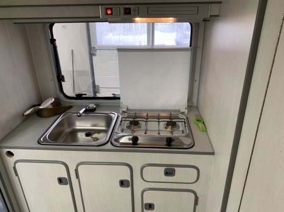                         Fiat Ducato Alkowa Stan perfekcyjny Gotowy na wakacje  - zdjęcie 7
                        