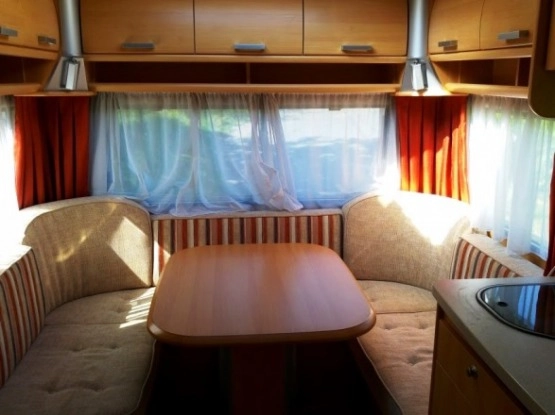                         Sprzedam przyczepę kempingową TEC  TE 490 K Travel King - zdjęcie 1
                        