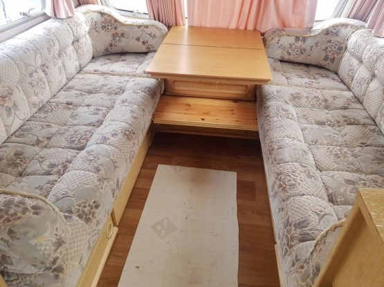                         Bailey Pageant Souvreign - zdjęcie 2
                        