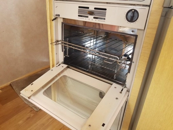                         Bailey Pageant Souvreign - zdjęcie 3
                        