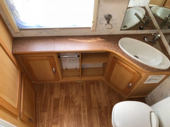                         Elddis Avante z 2006 r. - zdjęcie 2
                        