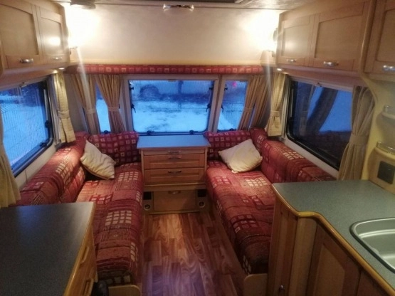                         Elddis Avante z 2006 r. - zdjęcie 4
                        