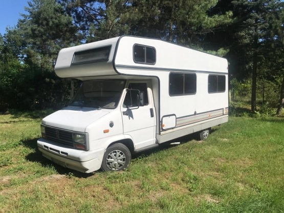                         Kamper 6 os. Burstner a620, OC, przegląd, gotowy do jazdy - zdjęcie 6
                        