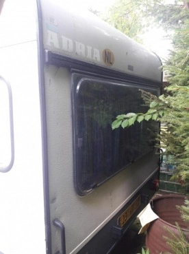                         Adria z 1987 r. - zdjęcie 3
                        