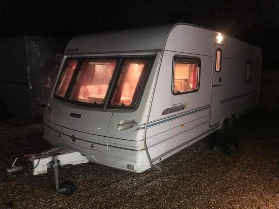                         Przyczepa Lunar 5-osobowa, 2 osie - zdjęcie 1
                        