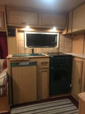                         Przyczepa Lunar 5-osobowa, 2 osie - zdjęcie 6
                        