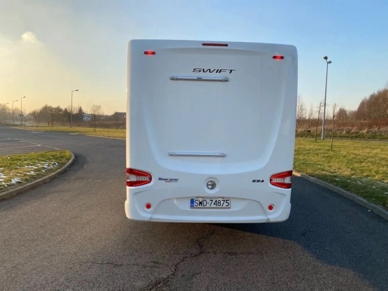                         Kamper SWIFT Ducato - zdjęcie 3
                        