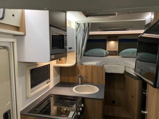                         Kamper SWIFT Ducato - zdjęcie 6
                        