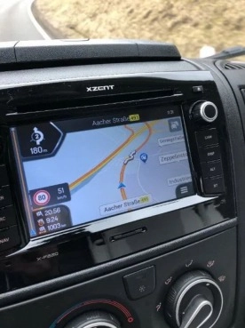                         Kamper Camper Etrusco 7400QB TV, Antena satelitarna, nawigacja - zdjęcie 8
                        