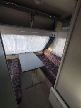                         Przyczepa kempingowa marki BEYERLAND 495-T - zdjęcie 20
                        