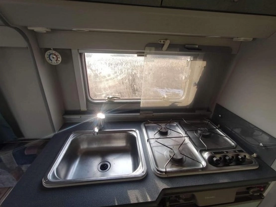                         Przyczepa kempingowa marki BEYERLAND 495-T - zdjęcie 9
                        