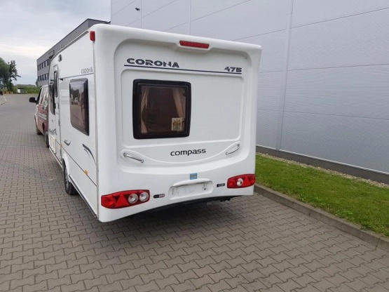                         Przyczepa Compass Corona 475 - zdjęcie 2
                        