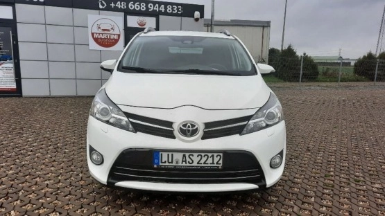                         Kamper Toyota Corolla Verso  - zdjęcie 1
                        