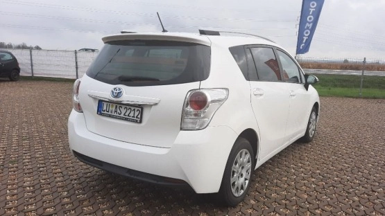                         Kamper Toyota Corolla Verso  - zdjęcie 3
                        
