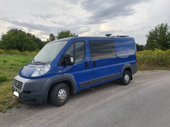                         Kamper FIAT DUCATO silnik 3.0 super stan - zdjęcie 3
                        