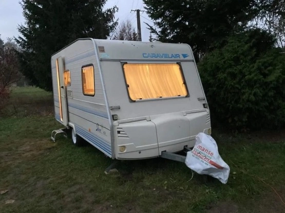                         Przyczepa Kempingowa Caravelair Silver 436 +Namiot - zdjęcie 1
                        