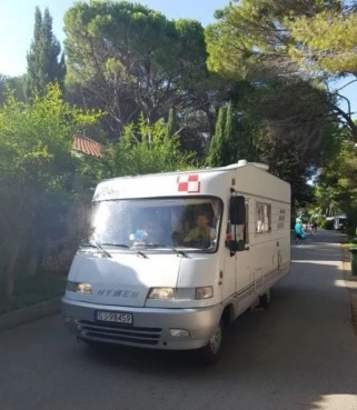                         Kamper Fiat Hymer - zdjęcie 7
                        