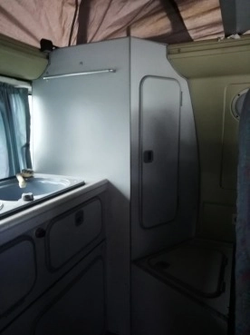                         Ford Transit Nugget Camper 2.5 Diesel WESTFALIA - zdjęcie 12
                        