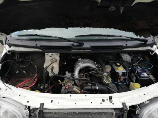                         Ford Transit Nugget Camper 2.5 Diesel WESTFALIA - zdjęcie 8
                        