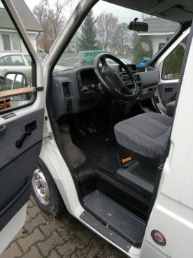                         Ford Transit Nugget Camper 2.5 Diesel WESTFALIA - zdjęcie 9
                        
