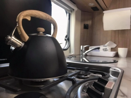                         Kamper Carado A361 camper sprzedam - zdjęcie 7
                        