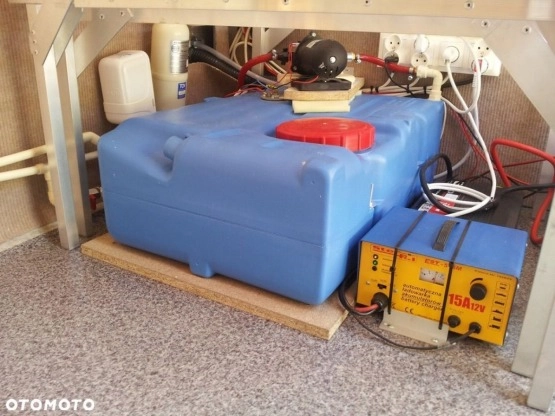                         KAMPER FIAT DUCATO 3.O TDI 180 KM OKAZJA !! - zdjęcie 15
                        